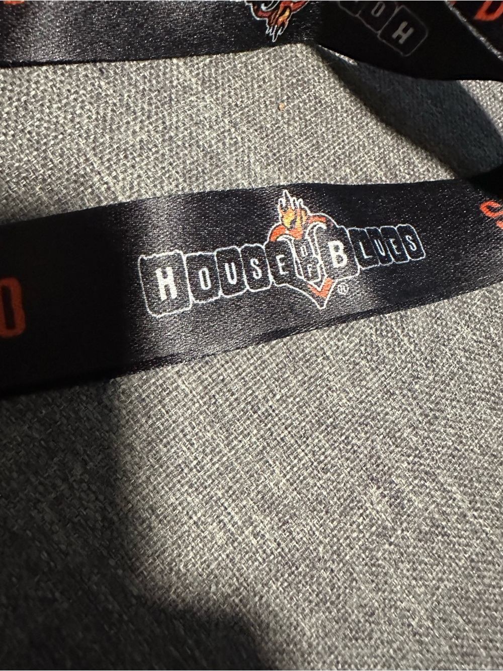 San Diego House of Blues Lanyard Keychain NWT - Picture 3 of 4